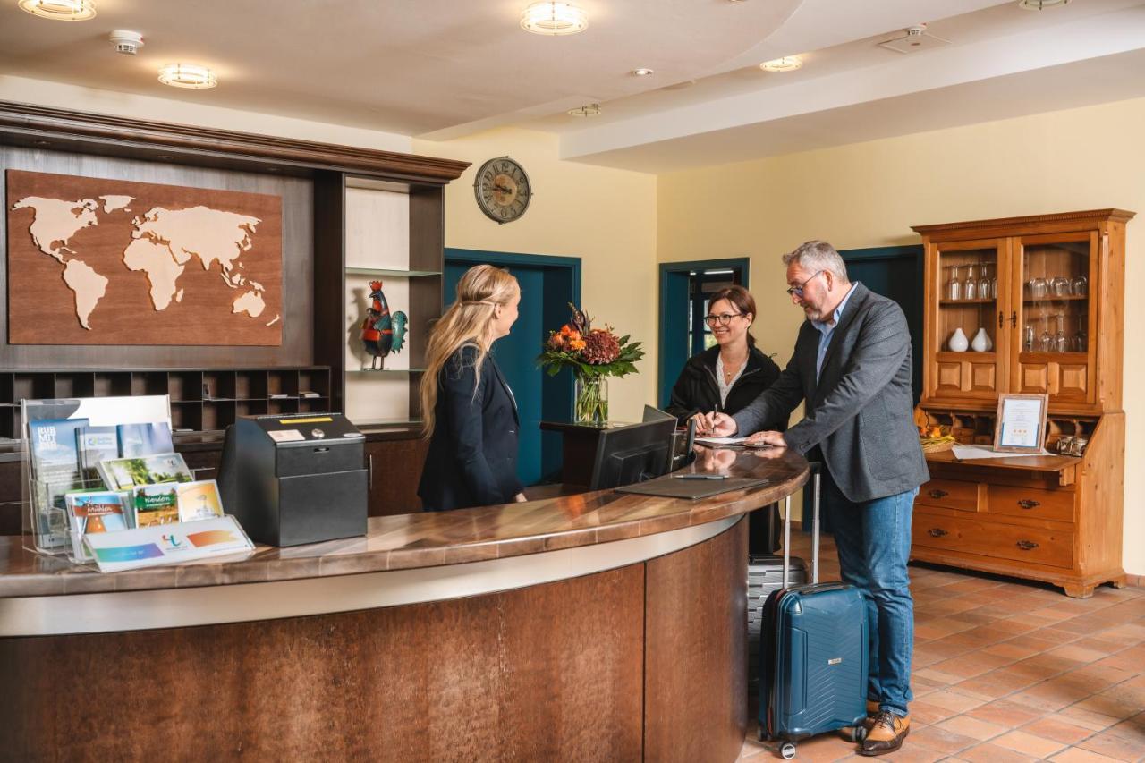 Hotel Am Park Хюккельхофен Экстерьер фото